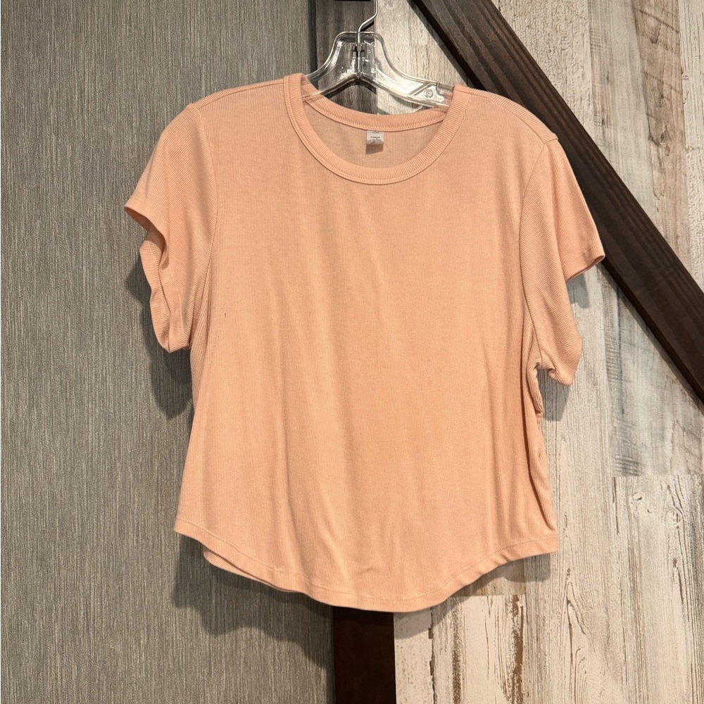 Old Navy Light Peach Short Sleeve Crewneck Tee
